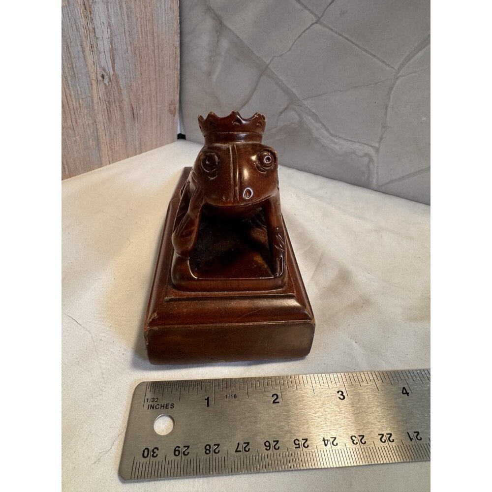 Vintage Hand Carved Wooden Frog Doorstop – MCM Animal Bookend – Solid Wood - Picture 4 of 7